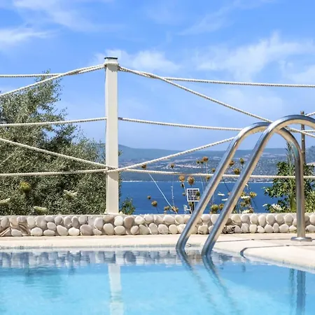 Apartment Oceanida Nikiana