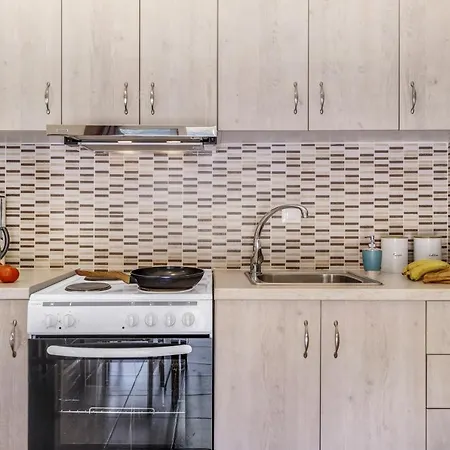 Apartman Oceanida Nikiána